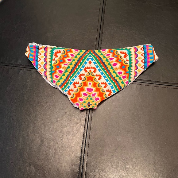 Rip Curl Reversible Bottom - Picture 4 of 5